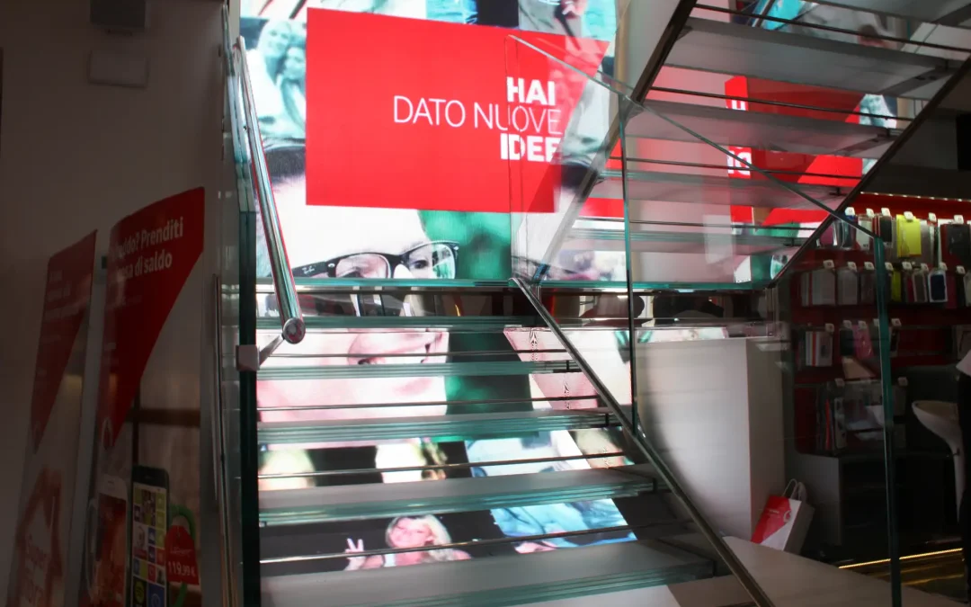 Vodafone Store / Milano / IT